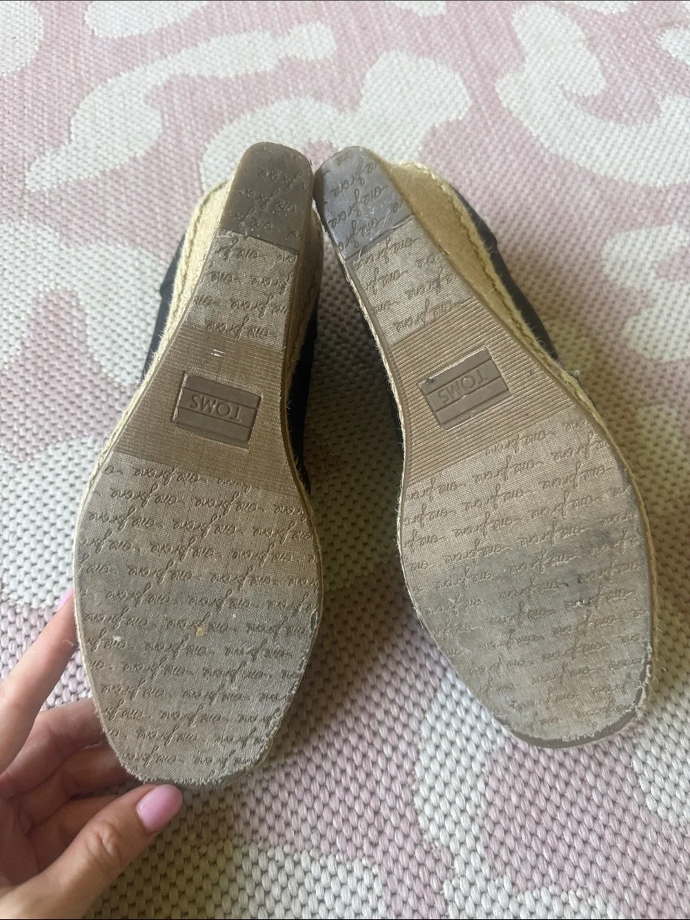 TOMS Black Canvas Peep Toe Espadrille Wedges Size 9M
